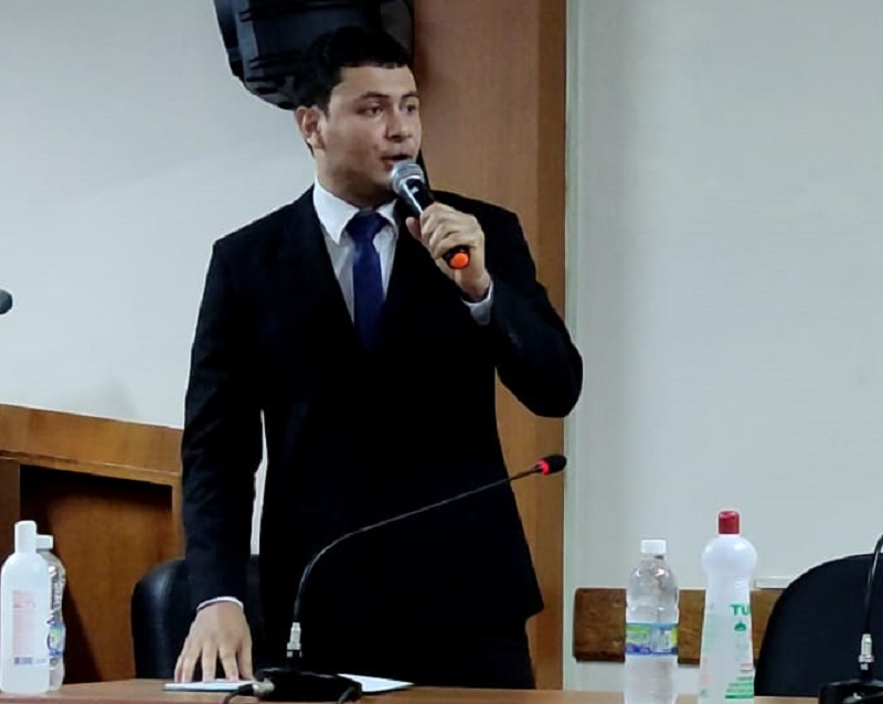 Patrick sugere criação de bolsa para cursos profissionalizantes
