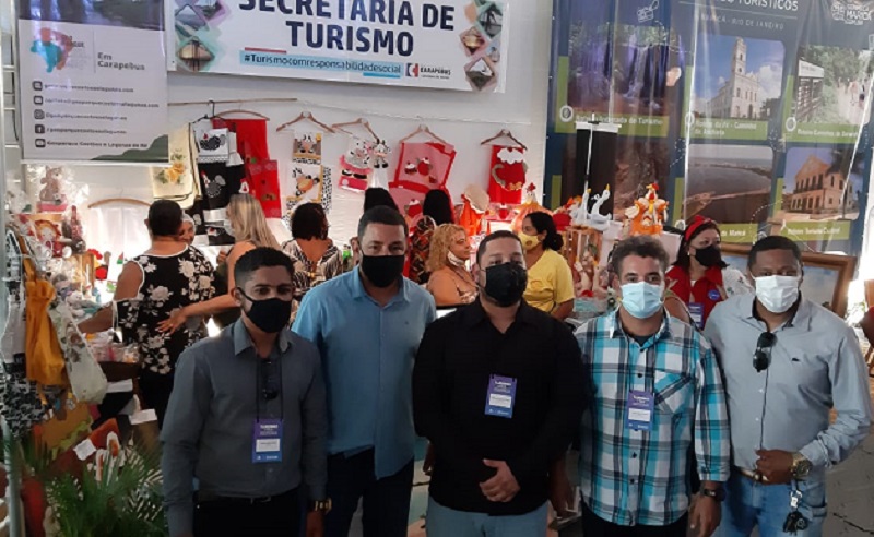 Vereadores de Carapebus participam de Fórum de Turismo