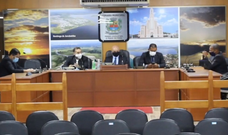 Vereadores solicitam cestas básicas para os desabrigados da Praia