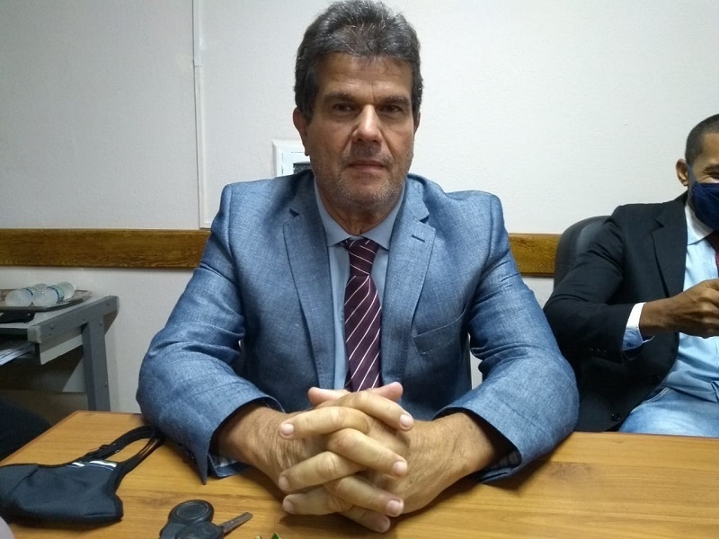 Pedida abertura de rua para cemitério em Carapebus