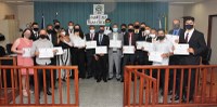 Vereadores são diplomados e tomam posse dia 1º de janeiro
